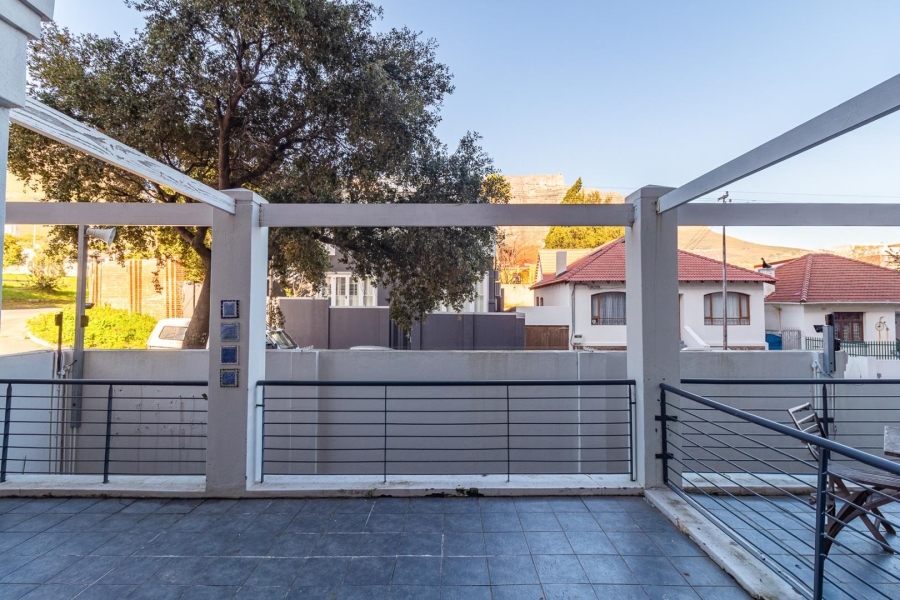 To Let 1 Bedroom Property for Rent in Gardens Western Cape